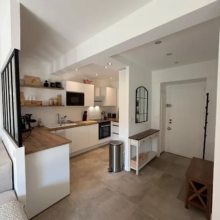 Cozy - Sunny Terrace Avec Clim Et Parking Апартаменти *